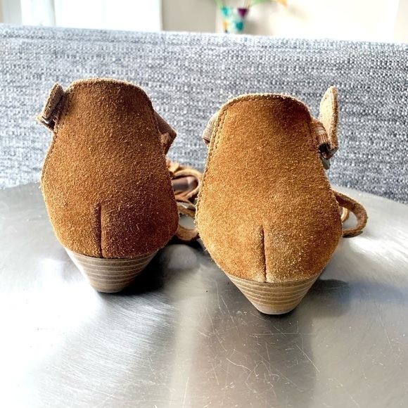 Minnetonka suede Ankle Wedge Sandals Studded Fringe southwestern women’s 9 Brown - Picture 6 of 7